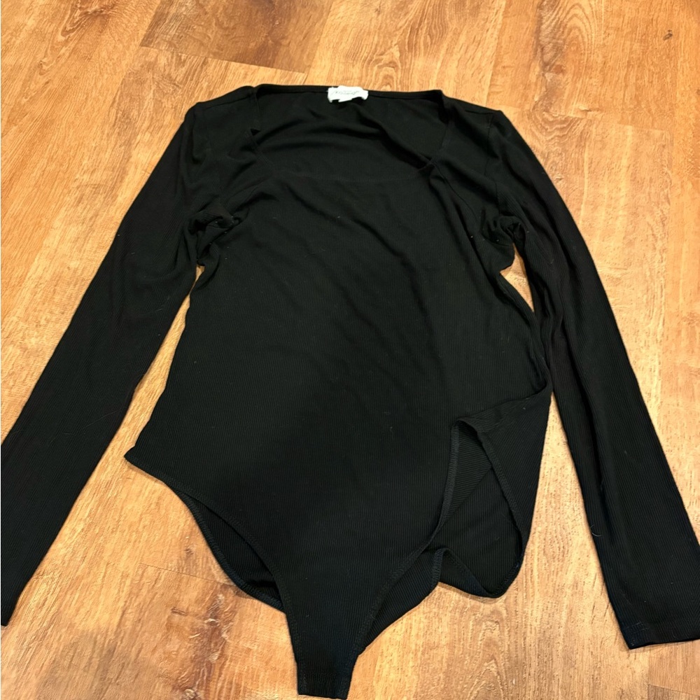 Kaileigh Black Long-Sleeve Ribbed Bodysuit